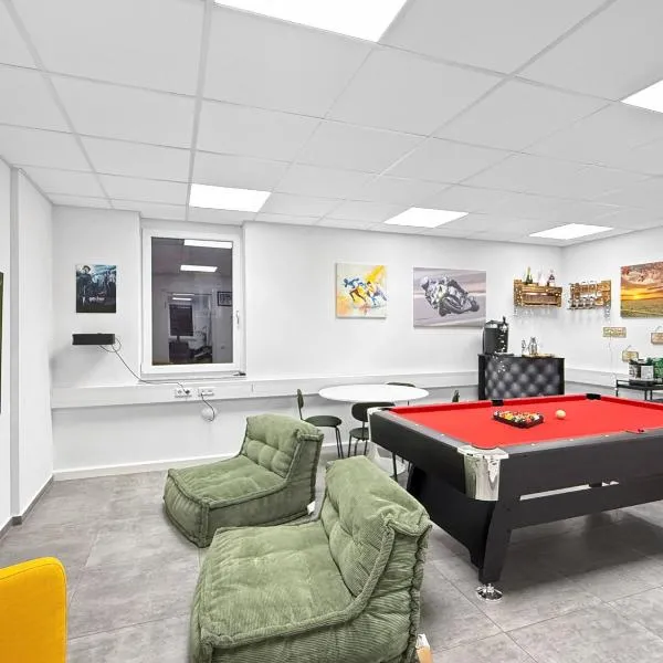 Gruppenfreundl Komfort Apt für 18 im Zentrum Stuttgarts,位于斯图加特的酒店
