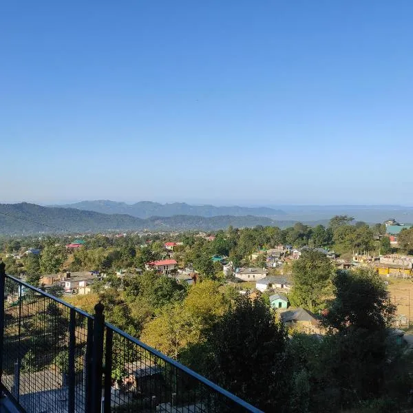 Hill Veu Home Bir Billing，位于比尔瓦的酒店