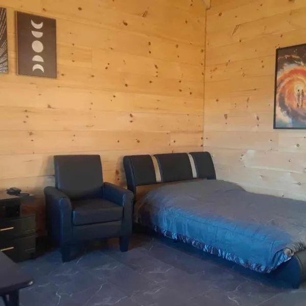 Cheval Tribal，位于Saint-Onésime的酒店