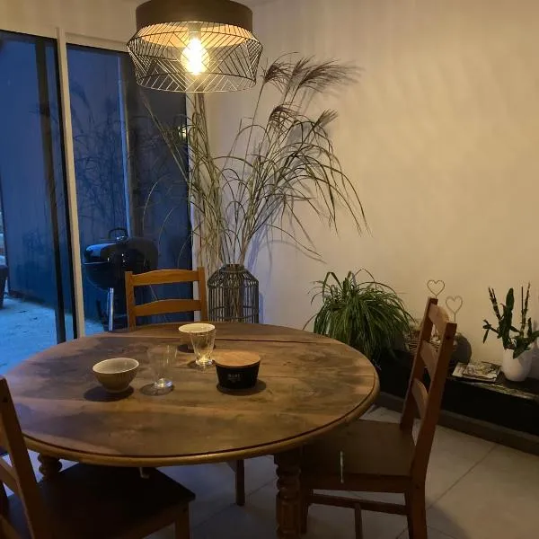 gitededalles，位于Lacres的酒店