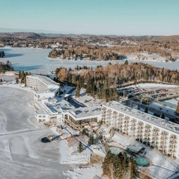 莱斯特勒度假酒店，位于埃斯特雷勒的酒店