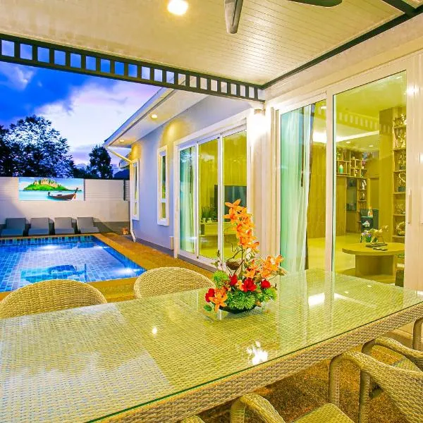 "Smooth as Silk" Gorgeous 3-Bedroom Pool Villa, Just a Stone's Throw from the Beach!，位于Ban Khlong Haeng的酒店