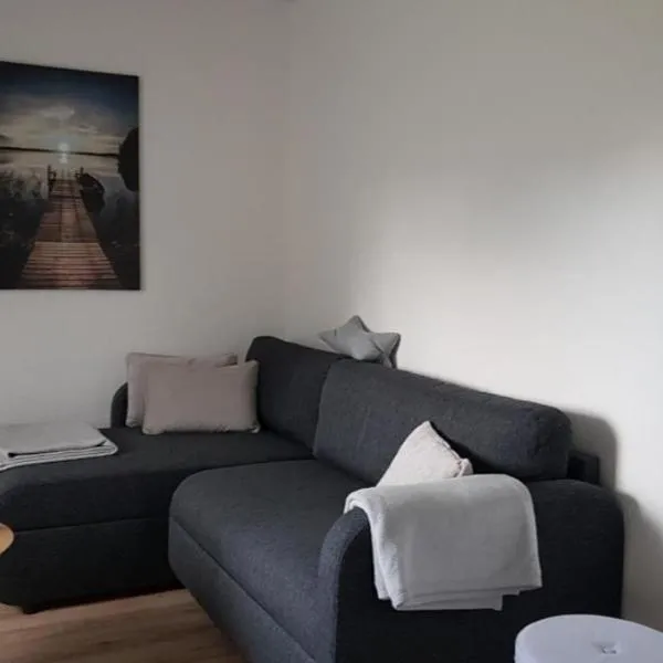 NEU! Ferienwohnung Weitblick Jever，位于耶弗尔的酒店