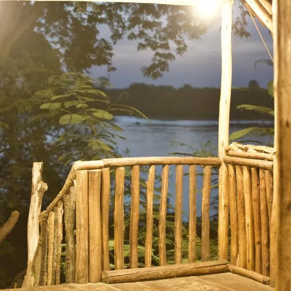 Baker & Sons Safari Company，位于Kwangwazi的酒店