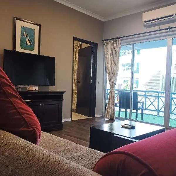 Perdana Beach Apartment，位于巴东马士力的酒店