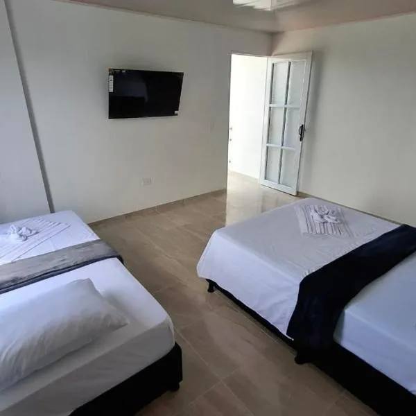 HOTEl LONDON NL，位于Fuente de Oro的酒店