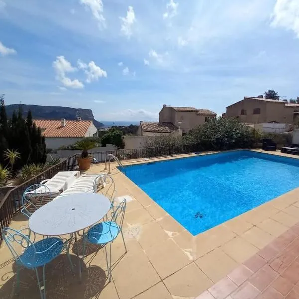 Villa Cassis 1-6 pers proche Marseille et Parc national des Calanques，位于卡西斯的酒店