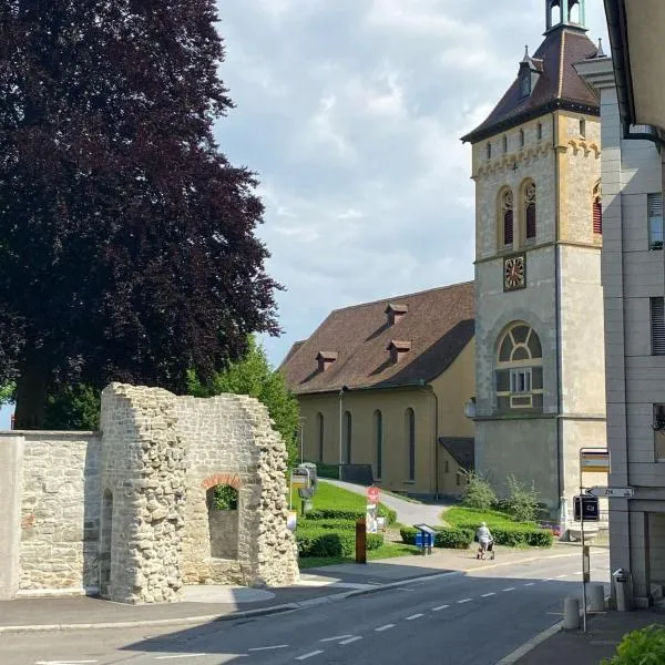 Zentrales Schloss Apartment，位于阿尔邦的酒店