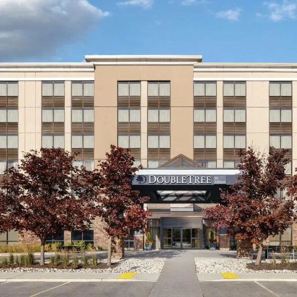 DoubleTree by Hilton Kitchener，位于基奇纳的酒店