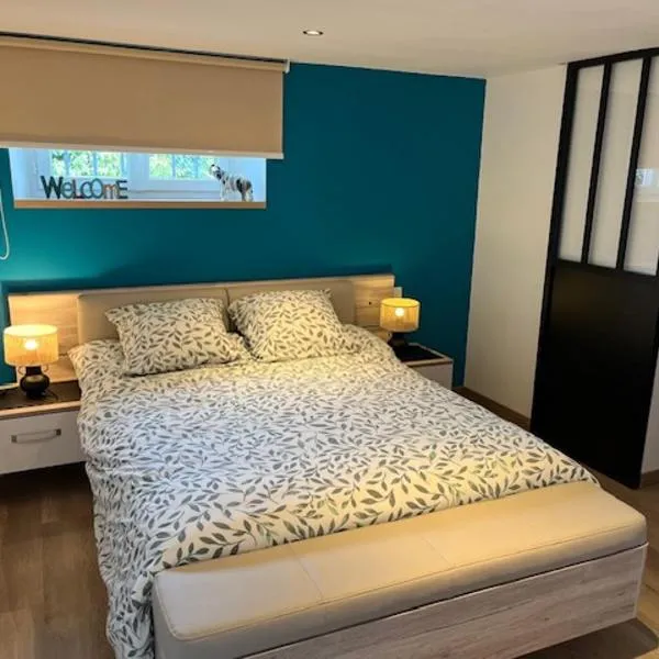 Appartement neuf pour 2 personnes，位于Quévert的酒店