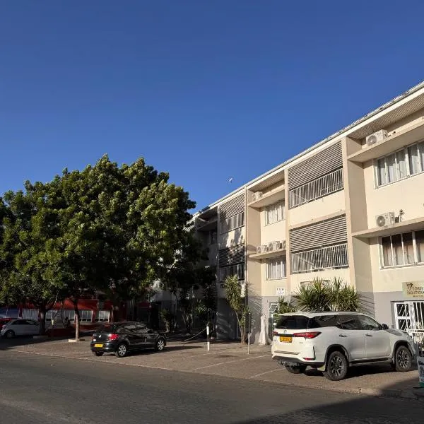 Stern self catering apartments，位于温特和克的酒店