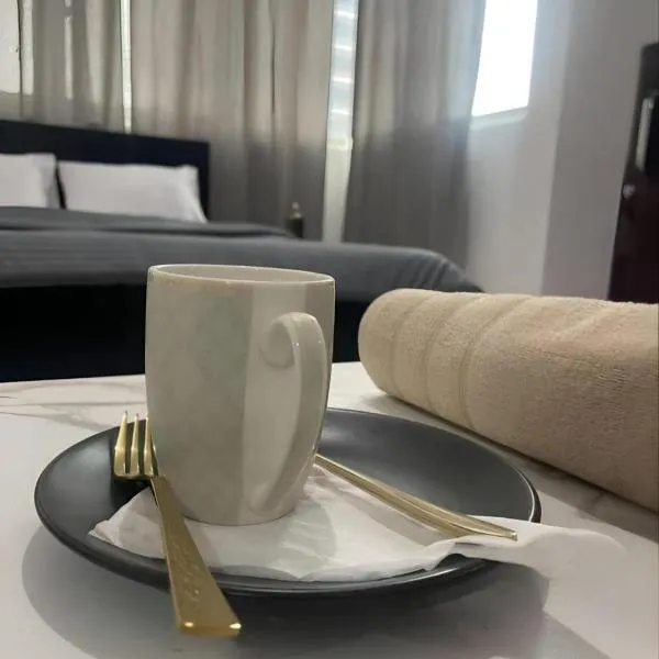 Luxury Stay Abu Dhabi，位于阿布扎比的酒店
