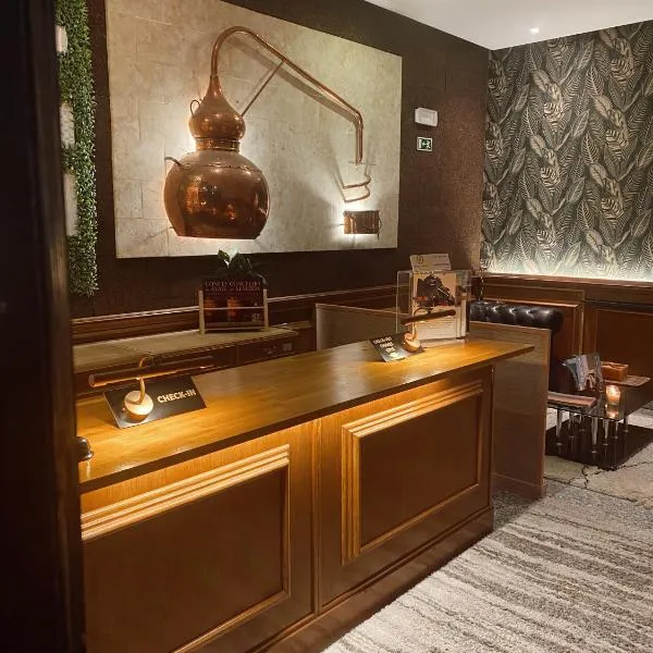 卢西塔诺酒店，位于福莫苏村的酒店