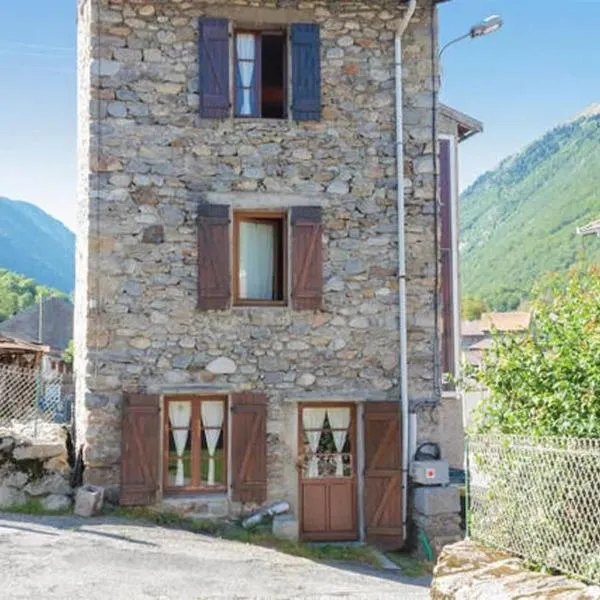 Hosting Maison La Place，位于Mérens-lès-Vals的酒店