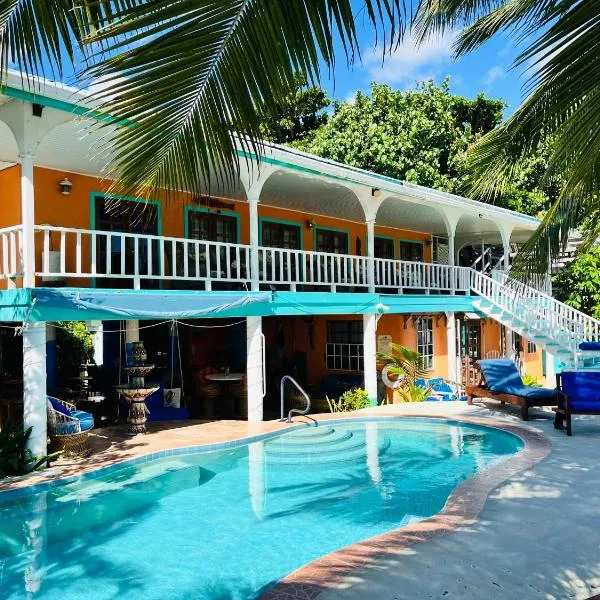 Coral Cove Inn，位于玛雅湾的酒店