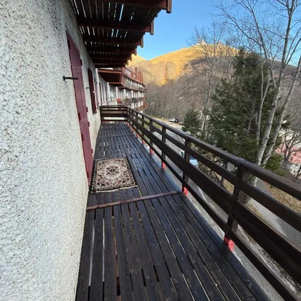 Home Beta，位于泰尔米尼洛的酒店