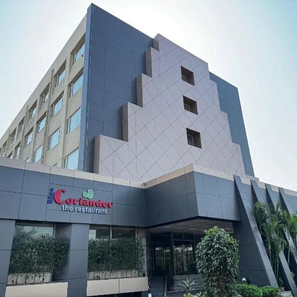 Lords Plaza Ankleshwar，位于Ankleshwar的酒店