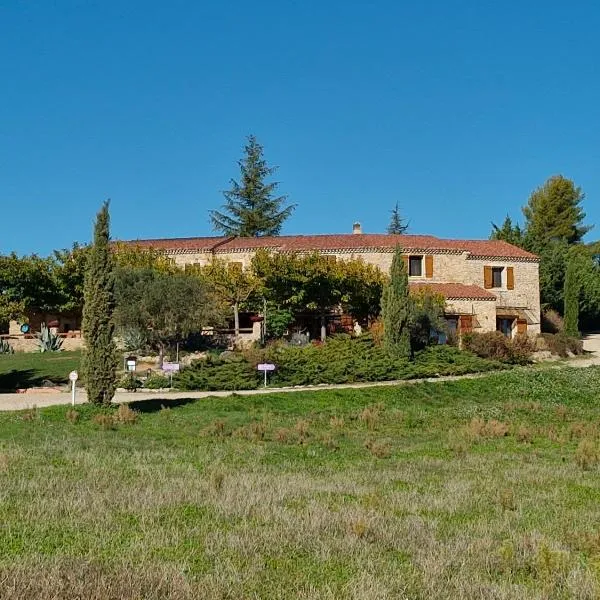 Chambres d'hôtes à Pêtre，位于Entrevennes的酒店