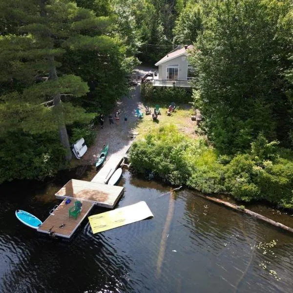 Chalet Lac Georges，位于 Notre-Dame de Montauban的酒店