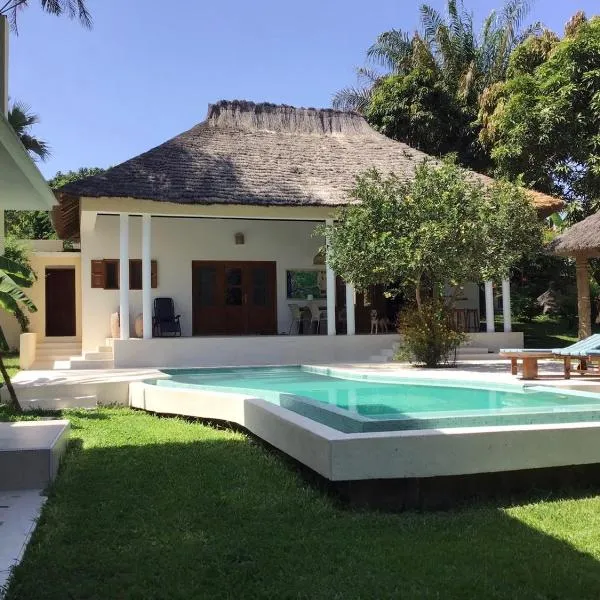 Villa Saraba，位于Mossor的酒店