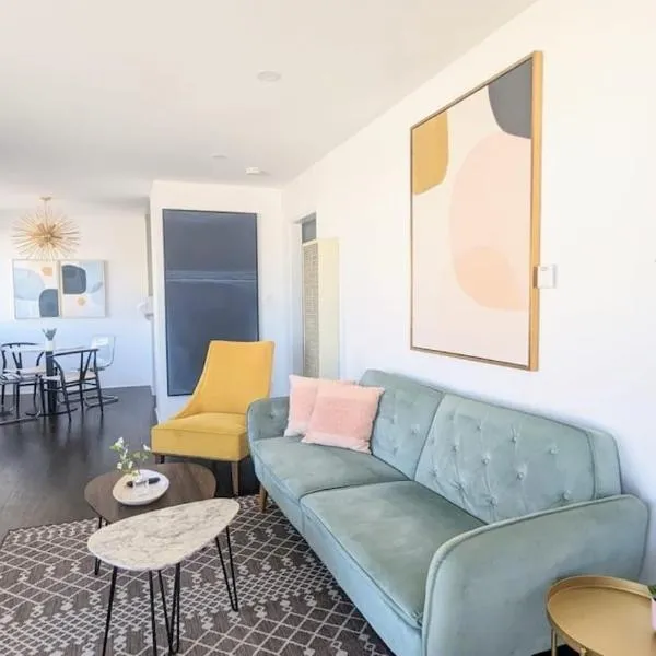 Ocean View 1 Bedroom Manhattan Beach，位于曼哈顿海滩的酒店