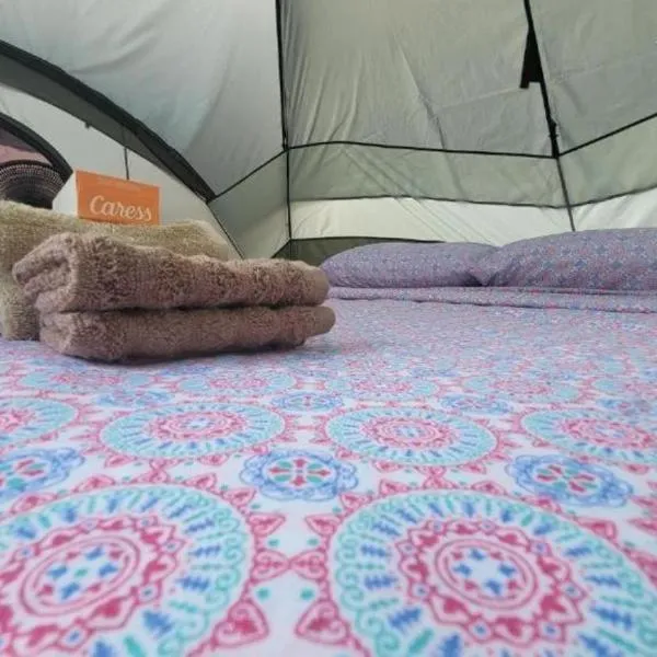 GLAMP & SAVE -RENT 10FT COZY HOUSE TENT & BREAKFAST INCLUDED-ONE NIGHT FOR 74-99 & GET 10 DIS-COUNT BIOBAY TOUR TEXT 787-614-5678 & SILENT EARPLUG NIGHT -Shadow Fruit Trees -5 Min -Biobay Stations Restaurants Beaches HOMELY BIOLOGIST VACATION HELPERS，位于别克斯的酒店