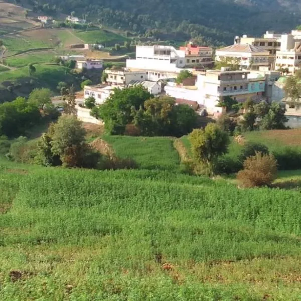 Maison d'hôte Bizi Hassan，位于Ketama的酒店