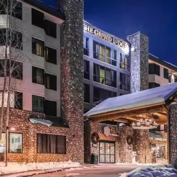 Grand Lodge Crested Butte，位于克雷斯特德比特的酒店