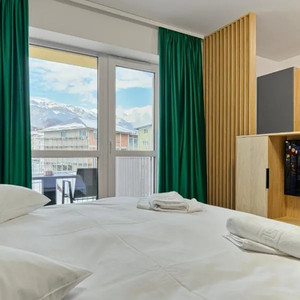 Mountain Bliss，位于锡纳亚的酒店