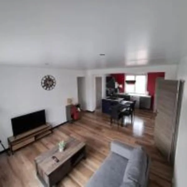 T3, 2 chambres avec parking privé，位于欧里亚克的酒店