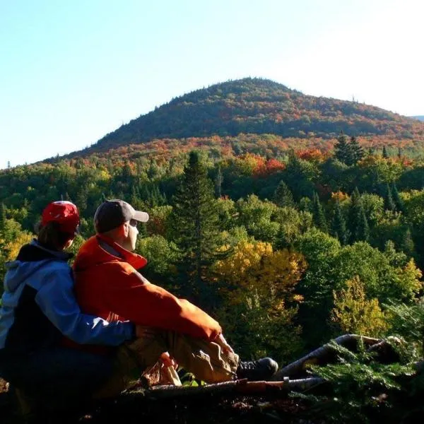 奥伯格高山酒店，位于圣阿黛拉的酒店
