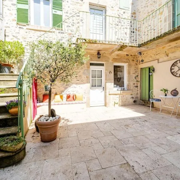 Petit village au calme，位于Chadeleuf的酒店