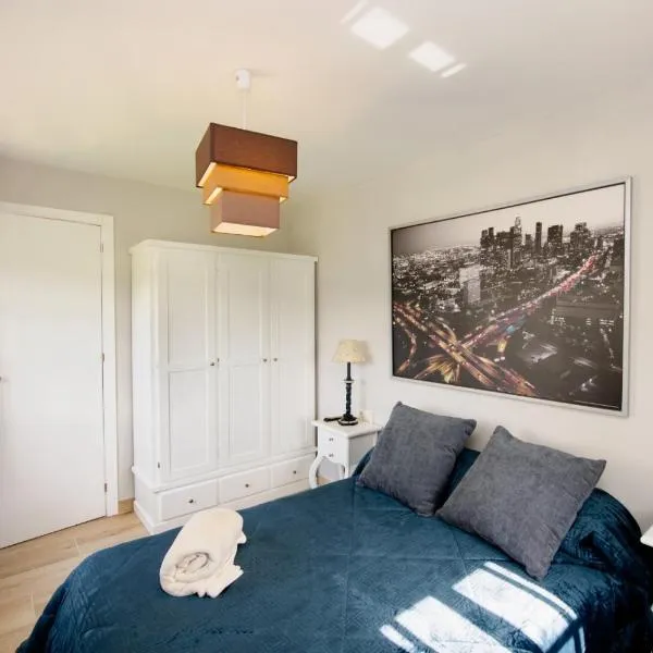 Apartamento duplex dos habitaciones，位于蒙达里斯的酒店