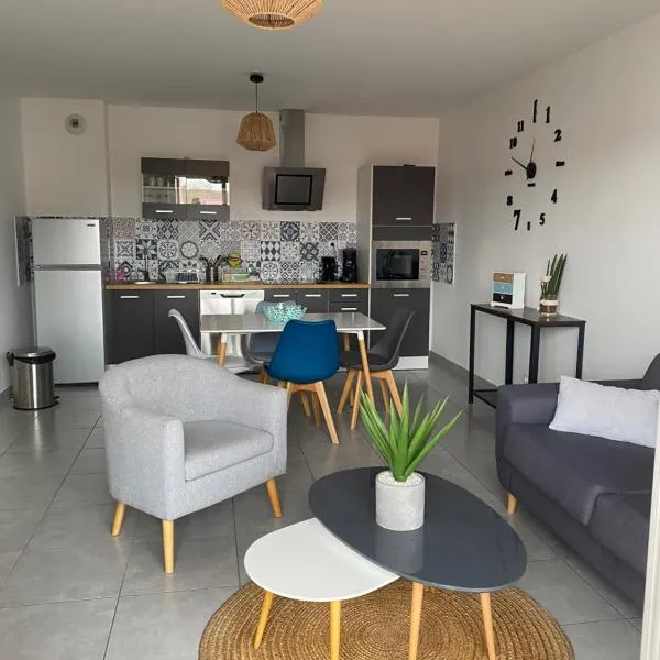 Appartement NEUF à St jean de Niost tout confort，位于圣约翰德尼奥斯特的酒店