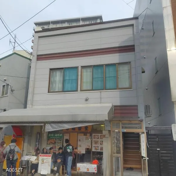 駅ちか民泊金魚，位于小樽的酒店