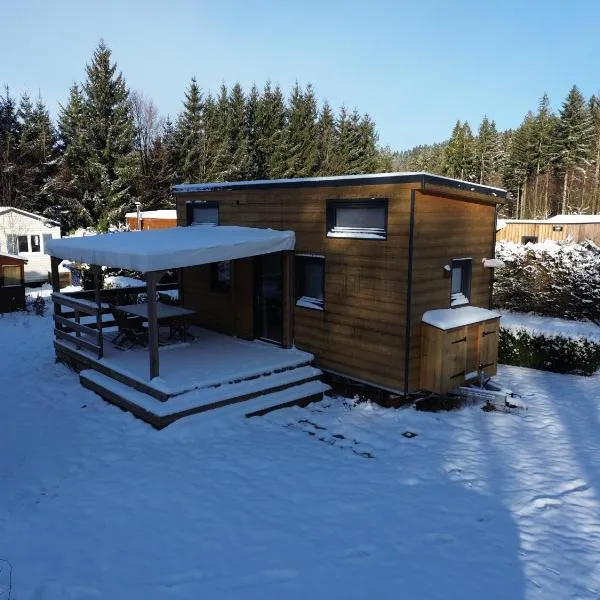 Camping Les Granges Bas - Tiny House - Lodges - Mobilhomes，位于热拉梅的酒店