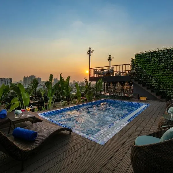 MAY DE VILLE Corner Hotel，位于河内的酒店