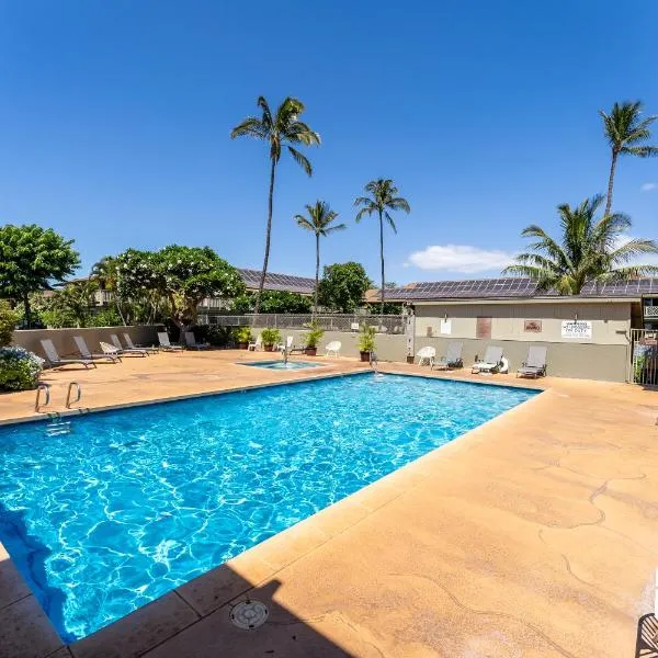 Cute Studio across the Beach, pool, hot tub, wifi LSV04，位于基黑的酒店