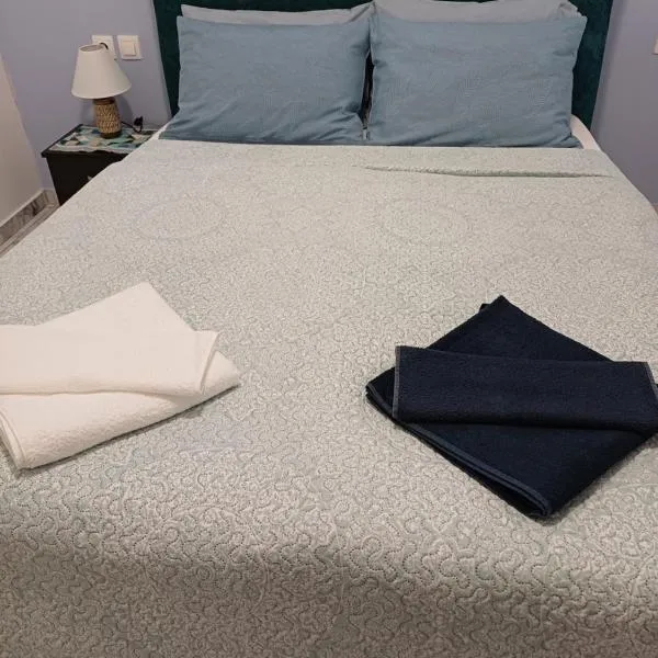 Hari Apartments Vathi, Agios Nikolaos Crete，位于Vathi的酒店