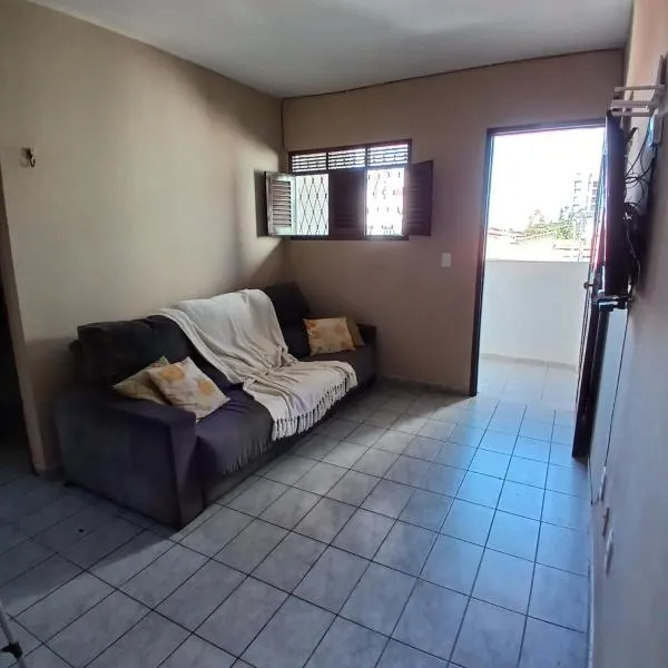 Apartamento espaçoso e aconchegante，位于若昂佩索阿的酒店