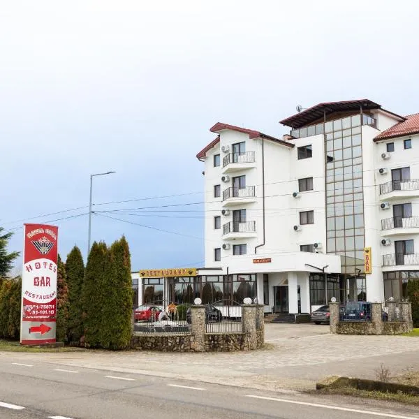 Hotel Coral，位于萨图马雷的酒店