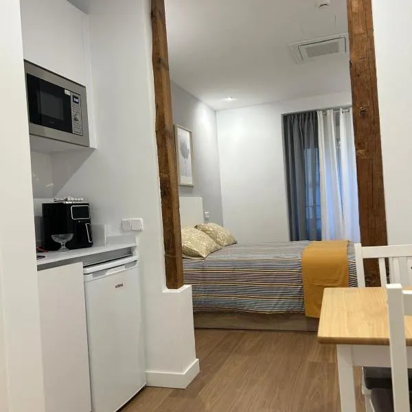 Apartamentos Gravina,位于马德里的酒店