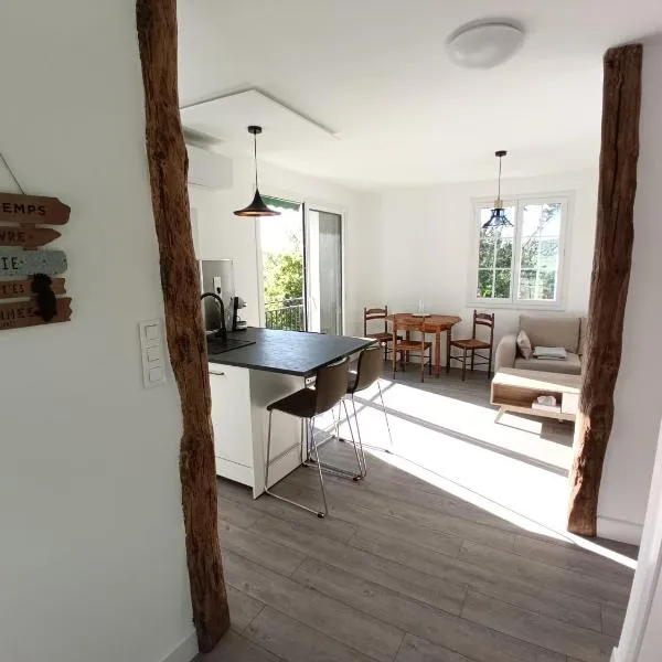 Maison calme et arboré à Cordes sur Ciel，位于西埃勒河畔科尔德的酒店