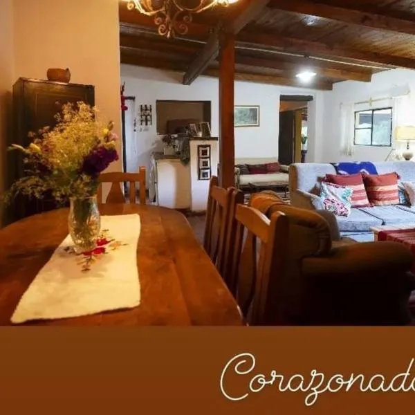 Corazonada，位于Volcán的酒店
