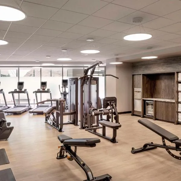 Caesars Republic Scottsdale, a Hilton Hotel，位于斯科茨的酒店