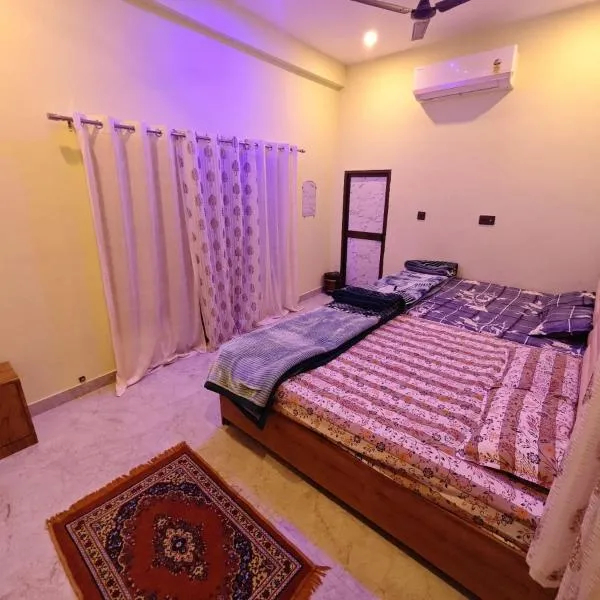 Krishna home stay，位于Ayodhya的酒店
