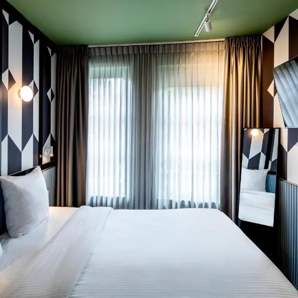 Tourist Inn Hotel Amsterdam，位于阿姆斯特丹的酒店