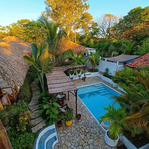 Hotel Cabañas Puesta del Sol，位于拉斯彭尼塔斯的酒店