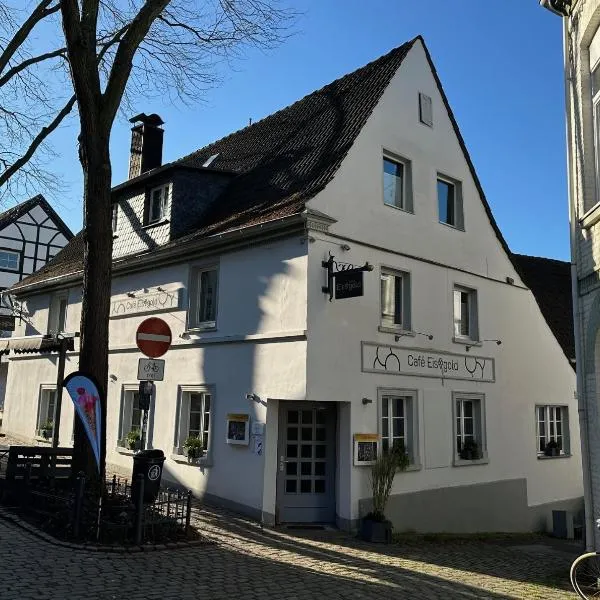 Pension Café Eisgold，位于拉廷根的酒店