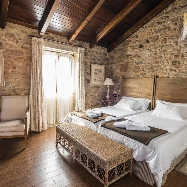 卢加尔多克塔里尼欧乡村酒店，位于卡马里尼亚斯的酒店